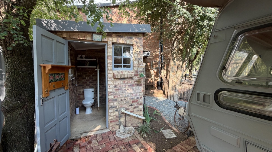  Bedroom Property for Sale in Viljoenskroon Rural Free State